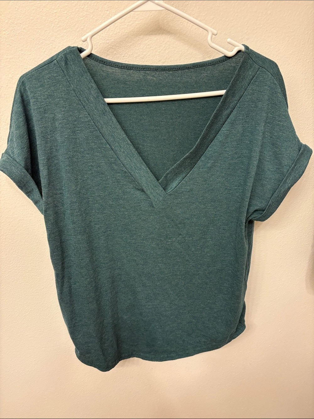 SHEIN Teal V-Neck Short Sleeve Tee